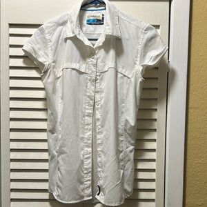 Magellan Outdoors Women's White Button Down Shirt